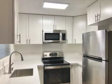 1818 Anapuni St #306, Honolulu, HI 96822