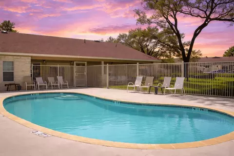 451 Old San Antonio Hwy #0204, Bandera, TX 78003