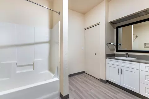 2752 NE Hogan Rd #128, Gresham, OR 97030 photo 85