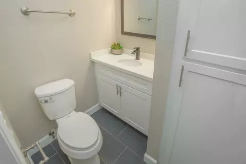 1377 E Windsor Rd #314, Glendale, CA 91205 photo 16