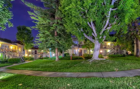 220 W Central Ave #610, Brea, CA 92821