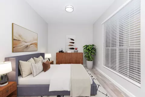 21717 Inverness Forest Blvd #20-2002, Houston, TX 77073