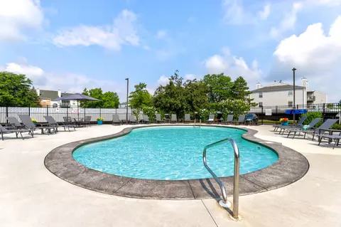 4425 Heritage Ave #B12, Okemos, MI 48864