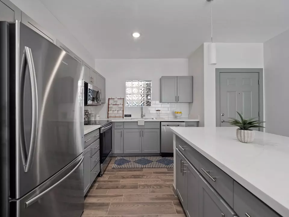  909 E Camelback Rd #2012, Phoenix, AZ 85014 photo 6