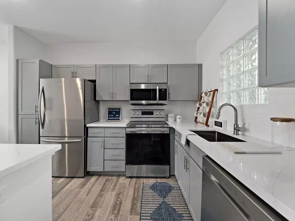  909 E Camelback Rd #2012, Phoenix, AZ 85014 photo 2