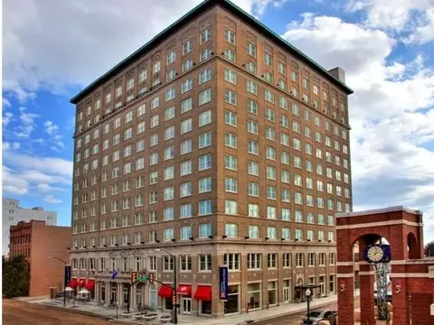 102 N Mill St #1114, Jackson, MS 39201