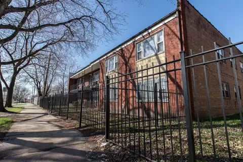 8640 S Ingleside Ave #8640-2E, Chicago, IL 60619