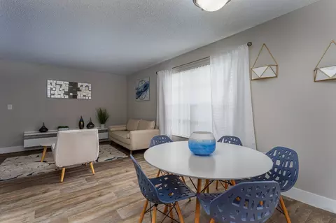 10650 Washington St #08-201, Pembroke Pines, FL 33025