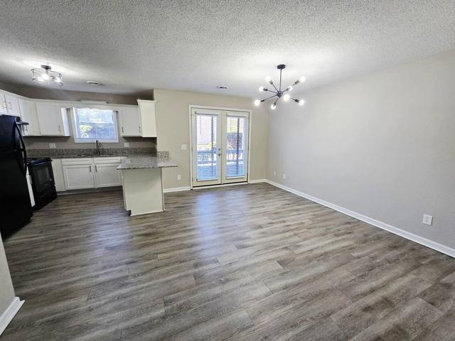 900 Cooks Valley Rd #109, Kingsport, TN 37660