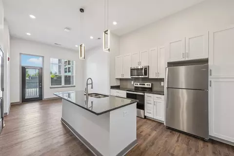 13111 Old Meridian St #257, Carmel, IN 46032