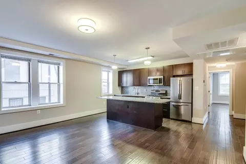 2426 19th St NW #201, Washington, DC 20009