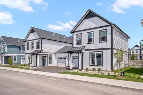 2010 Deciduous Dr #2062, Grand Rapids, MI 49505