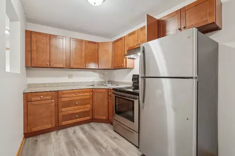 2061 Mcknight Rd N #2209-2209-208, North Saint Paul, MN 55109