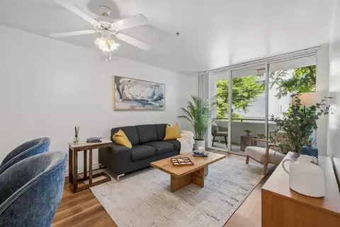 6750 Whitsett Ave #148, Valley Glen, CA 91606