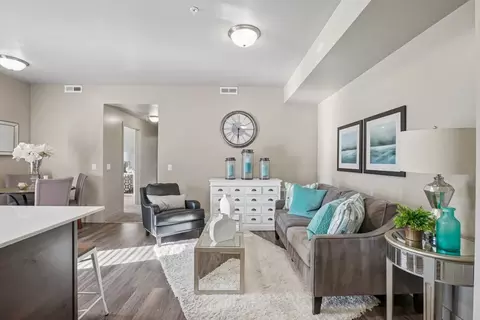 3560 S Midland Dr #E302, West Haven, UT 84401