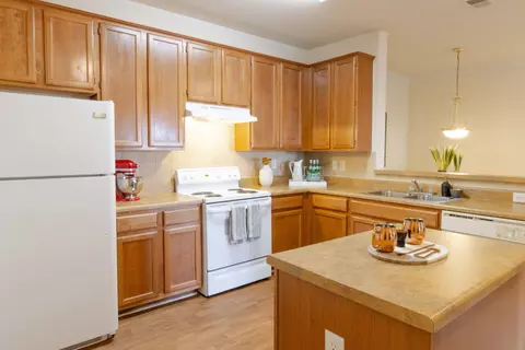 1400 Herrington Rd #10104, Lawrenceville, GA 30044