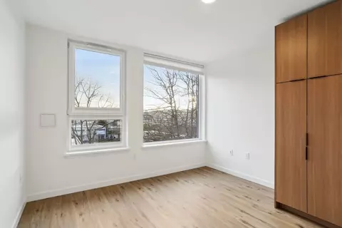 1140 NW Market St #313, Seattle, WA 98107