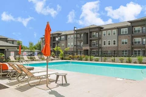 4540 Gender Rd #103, Canal Winchester, OH 43110