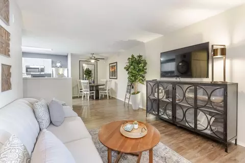 8600 Scholar Ln #2008, Las Vegas, NV 89128