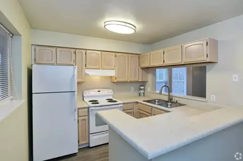 20520 Bothell Everett Hwy #E204, Bothell, WA 98012 photo 33
