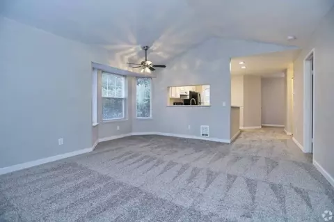 20520 Bothell Everett Hwy #E204, Bothell, WA 98012 photo 34