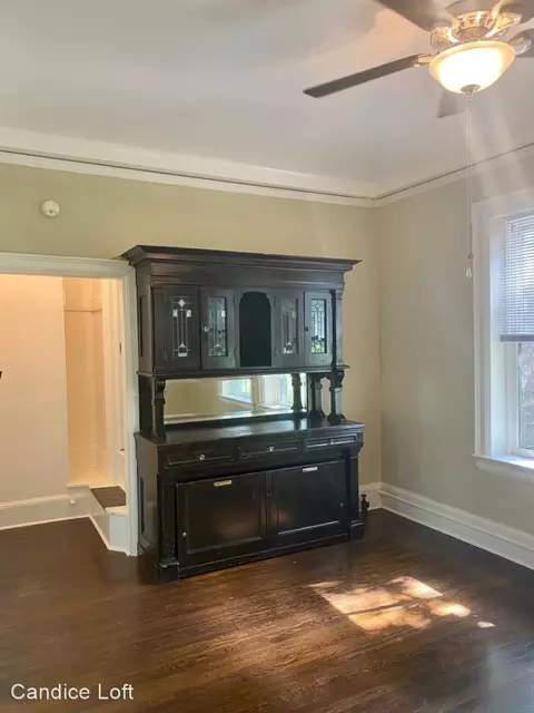 1130 NE 1st Ave #103, Portland, OR 97232