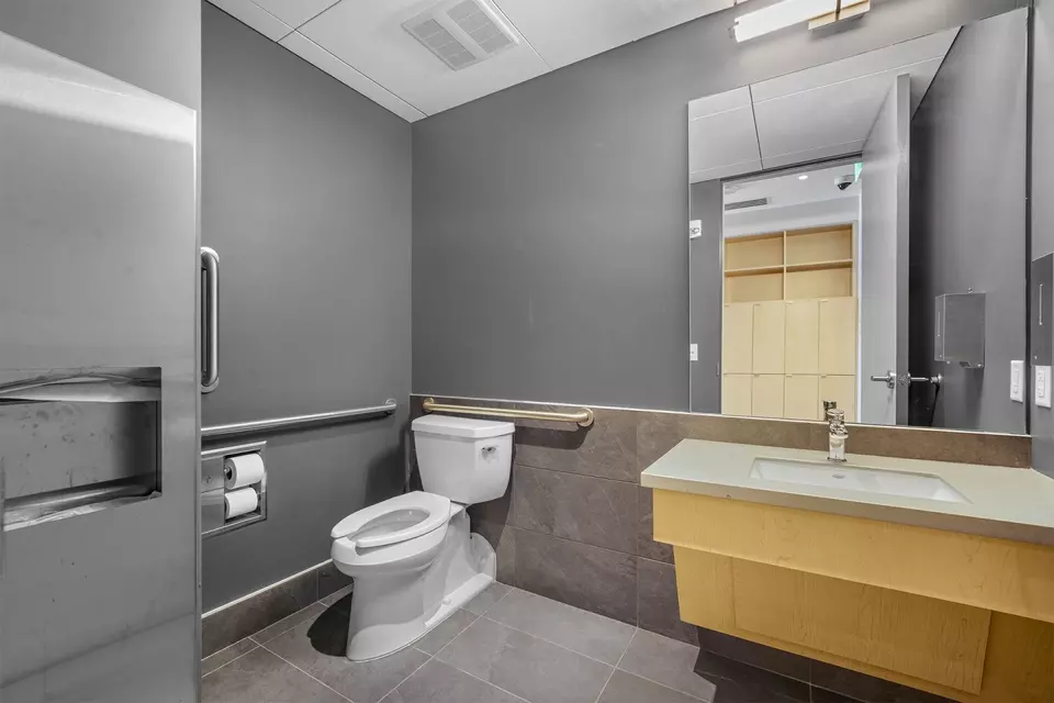  10730 Euclid Ave #0613, Cleveland, OH 44106 photo 48