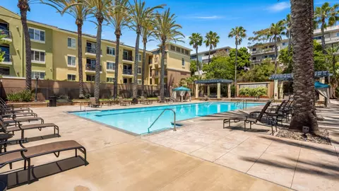 8700 Pershing Dr #4101, Los Angeles, CA 90293