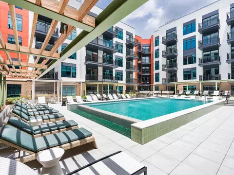 825 6th Ave S #668, Nashville, TN 37203