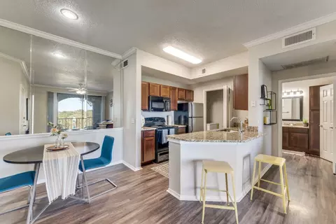 3050 Tamarron Blvd #01205, Austin, TX 78746