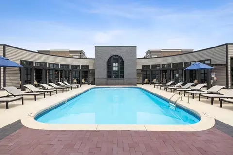 2390 Harper Isabelle #209, Columbus, OH 43235