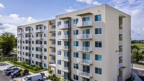 9761 SW 152nd St #B-508, Miami, FL 33157