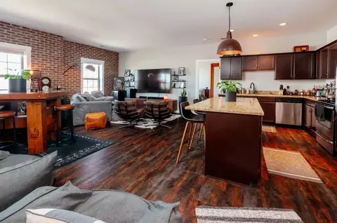 430 E Grand Ave #204, Beloit, WI 53511