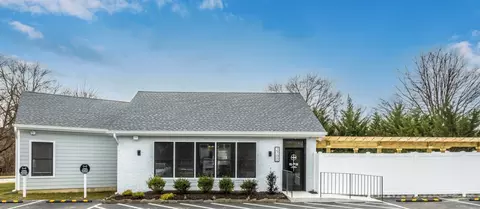 2700 Fallstaff Rd #E, Baltimore, MD 21209 photo 2