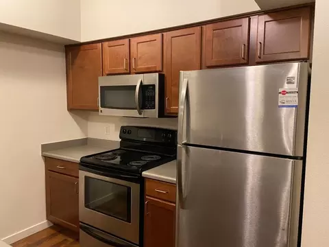10436 SE Carr Rd #A-106, Renton, WA 98055