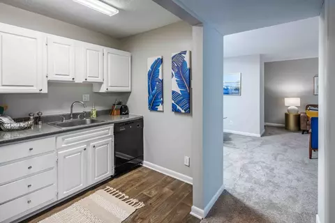 2419 Wycliff Rd #12607E, Raleigh, NC 27607