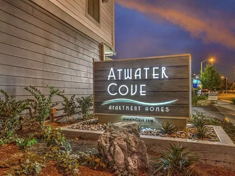 425 Merrimac Way #B309, Costa Mesa, CA 92626