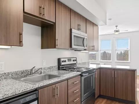 17701 SE Mill Plain Blvd #324, Vancouver, WA 98683