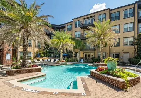 35 Folly Rd Blvd #408, Charleston, SC 29407