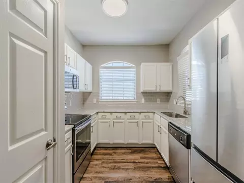 3101 Mustang Dr #202, Grapevine, TX 76051