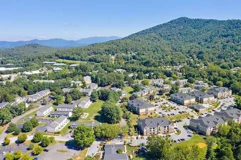 99 Turtle Creek Dr #0707TCD, Asheville, NC 28803
