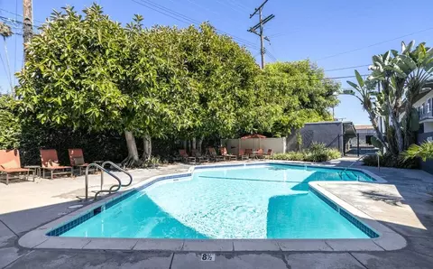 241 S Olive Ave #221_12, Alhambra, CA 91801