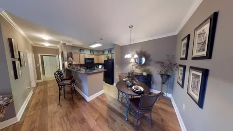 2100 Greenland Way #104, Knoxville, TN 37932