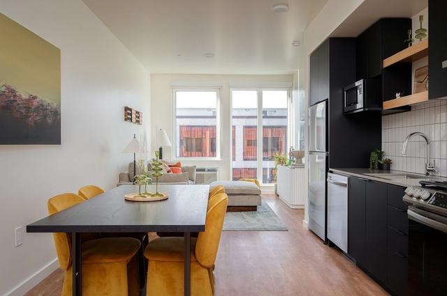 550 SE Martin Luther King Junior Blvd #208, Portland, OR 97214