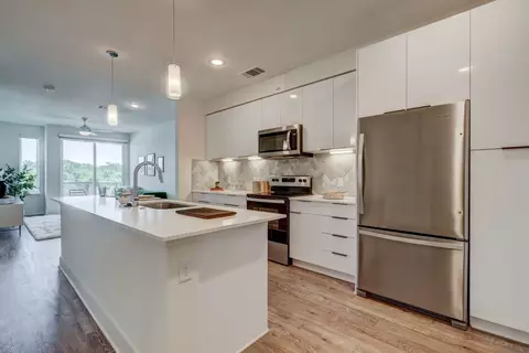 1301 W Koenig Ln #372, Austin, TX 78756