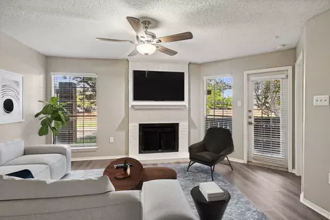 1000 San Jacinto Dr #09-0927, Irving, TX 75063