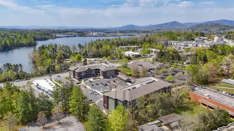 10 Calm Water Dr #B-302, Asheville, NC 28803