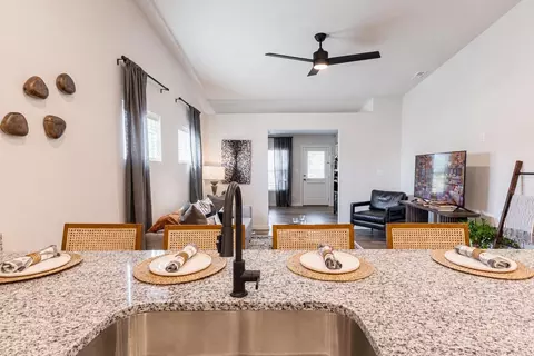 9701 N Ambassador Dr #03-7104, Kansas City, MO 64153
