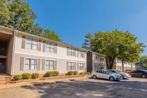3885 Ravenoak Dr #R-R239, Memphis, TN 38115