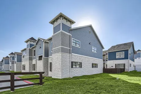 1555 Nottingham Dr #3201, Denton, TX 76209